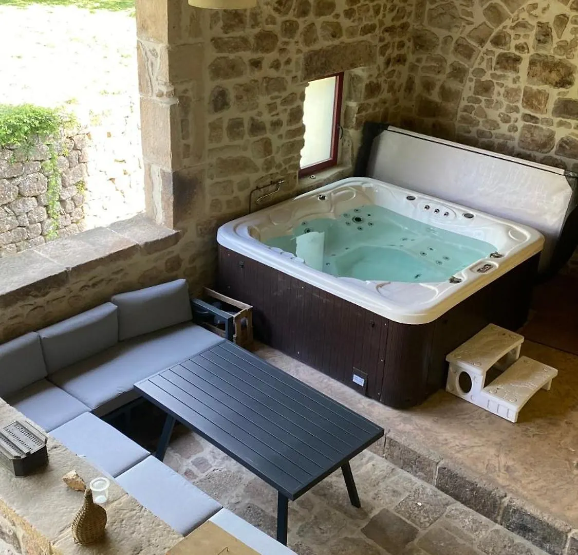 La Castanea Gite De Charme Sanilhac  Holiday home Sanilhac (Ardeche)